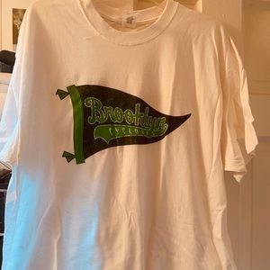 Gildan Brooklyn Cyclones tee NWT XL white Grn gift